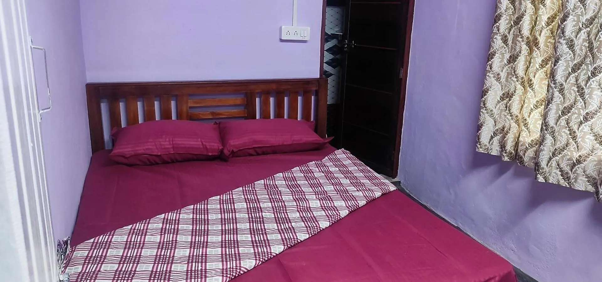מונאר Royal Villa Homestay